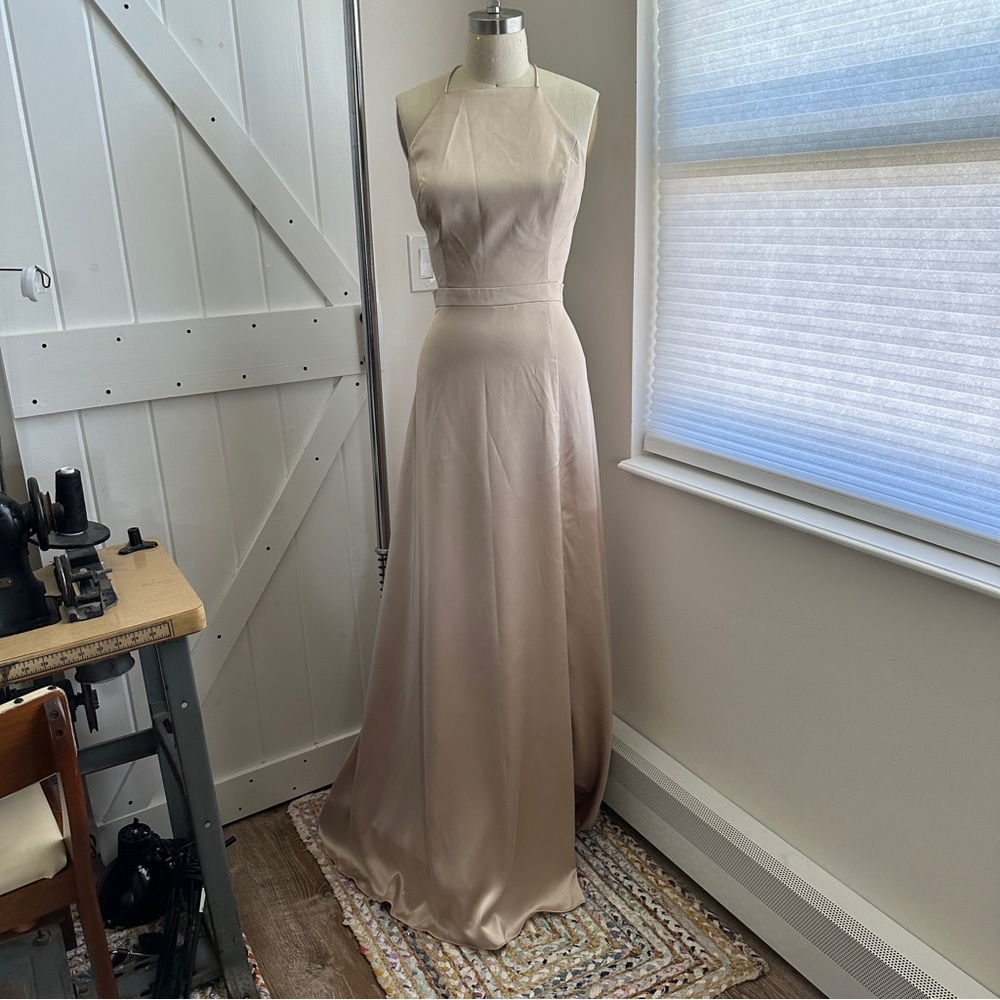 Revelry Haven Satin Dress Gold champagne